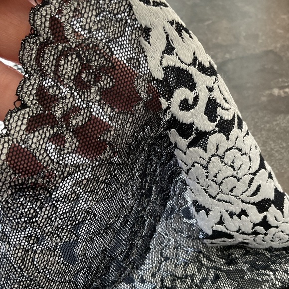 3 yards black & white stretch lace embroidered floral apparel fabric trim - Picture 6 of 7